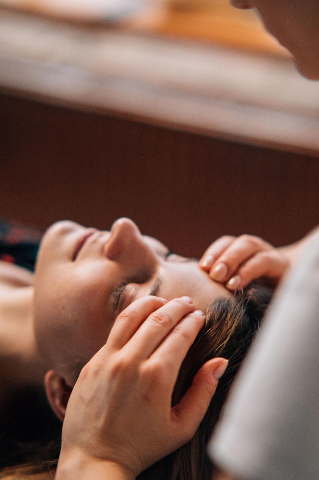 Head and scalp massage at Luxe Luminary Spa in Los Angeles