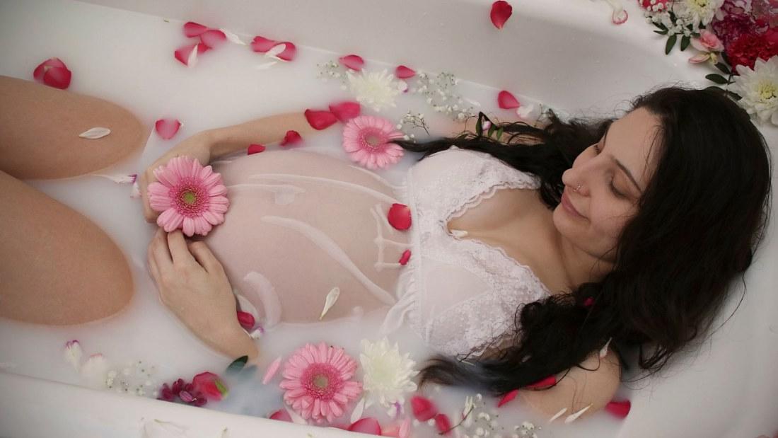 Relaxing floral milk bath for expecting mothers in Los Angeles