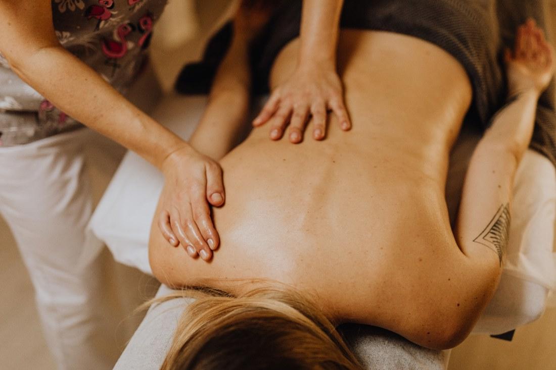 Full body back massage at Luxe Luminary Spa in Los Angeles